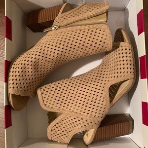 Fab Fall Heals
